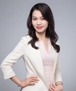 Jenny Guo portrait